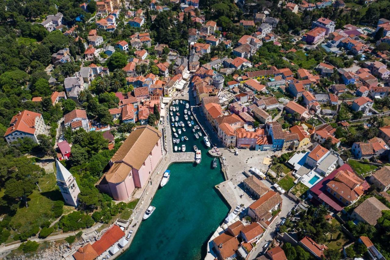 House Encanto Veli Losinj Exterior photo